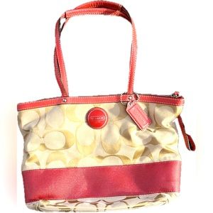 ❤️Vintage coach beige and red